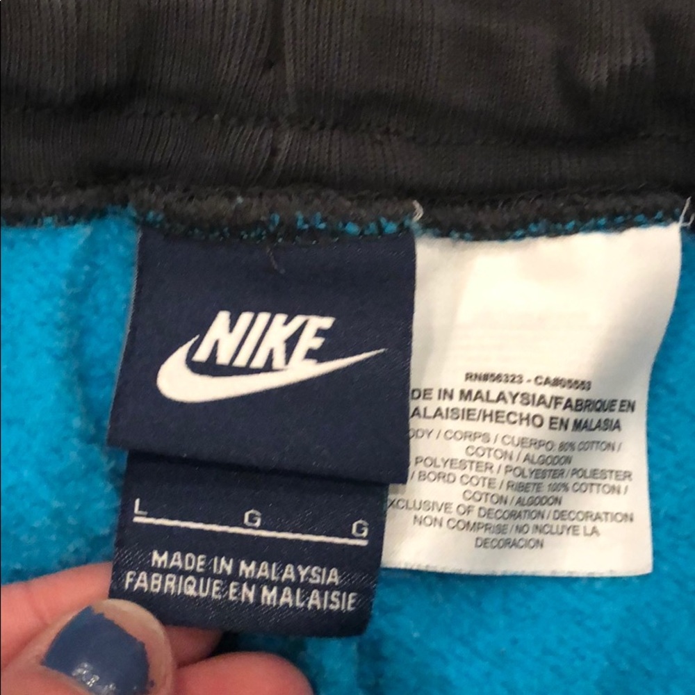 💙COURTNEY💙NIKE JOGGERS - Picture 3 of 5